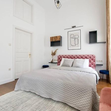Premium Apartment By Hi5 - Best Ever Budapest Kültér fotó